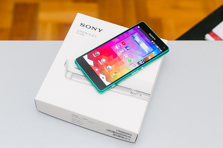 Sony Xperia Z3 Compact (15).jpg